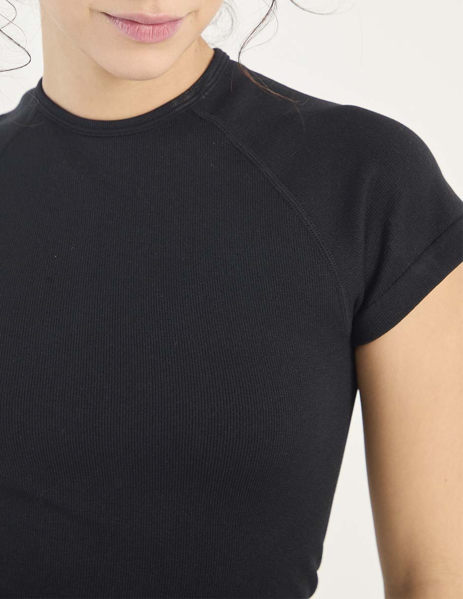 Playera manga corta cuello redondo mujer 2