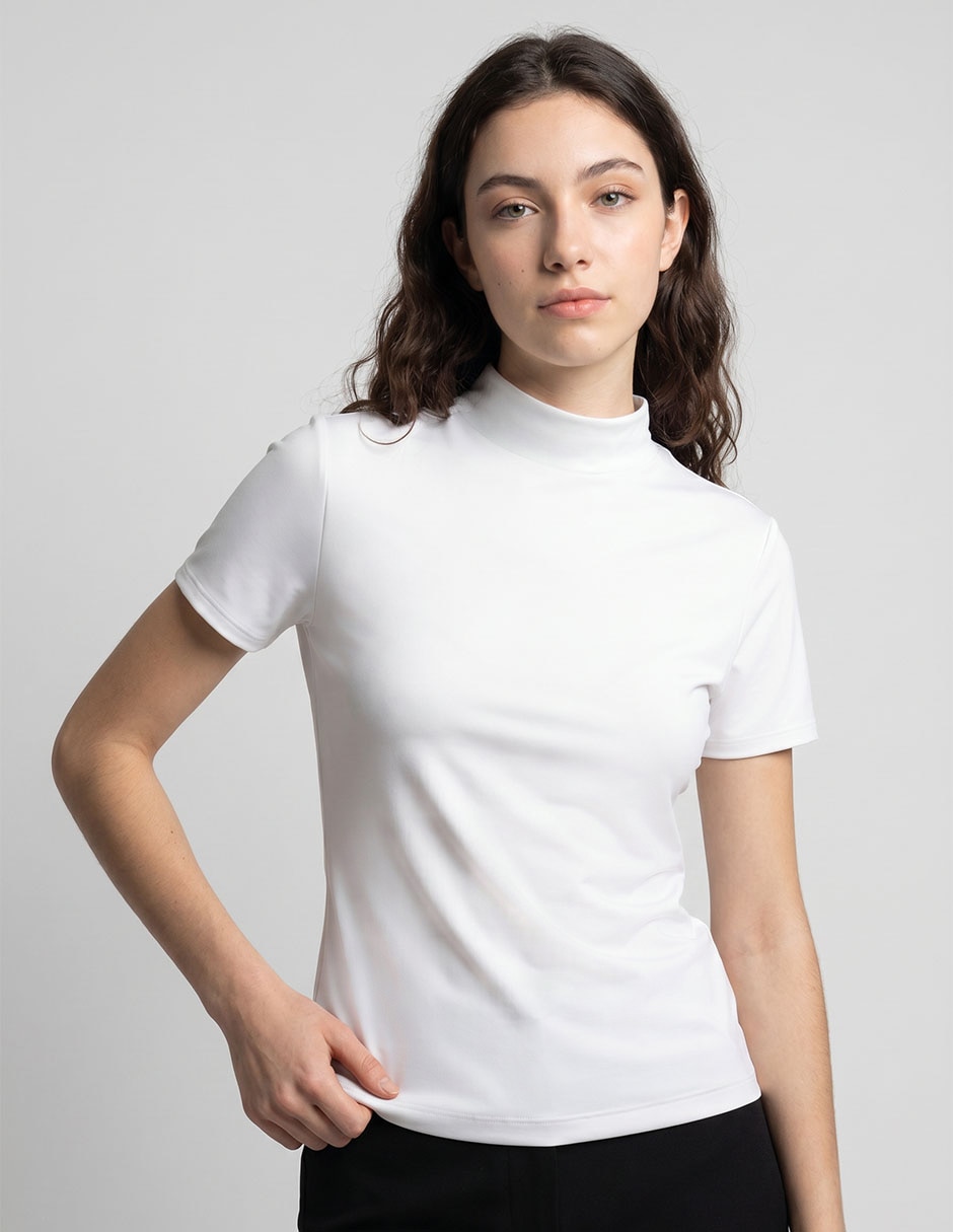 Playera manga corta cuello alto mujer Playera manga corta cuello alto mujer