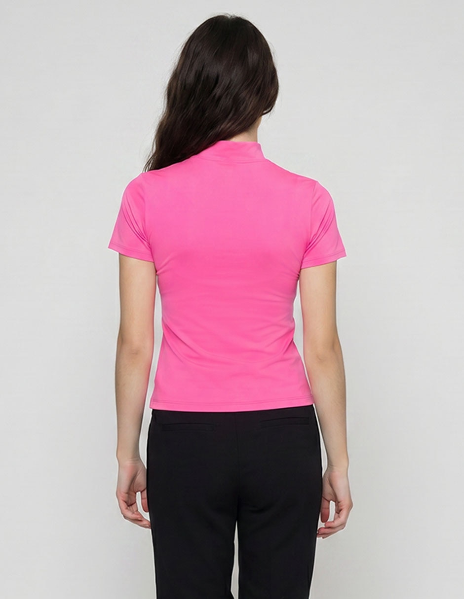 Playera manga corta cuello alto para mujer 2