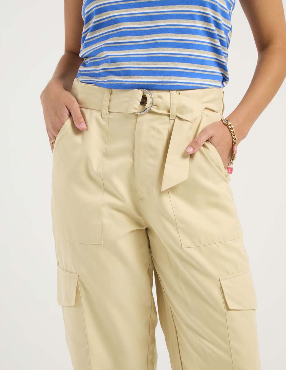 Pantalón cargo straight para mujer 3