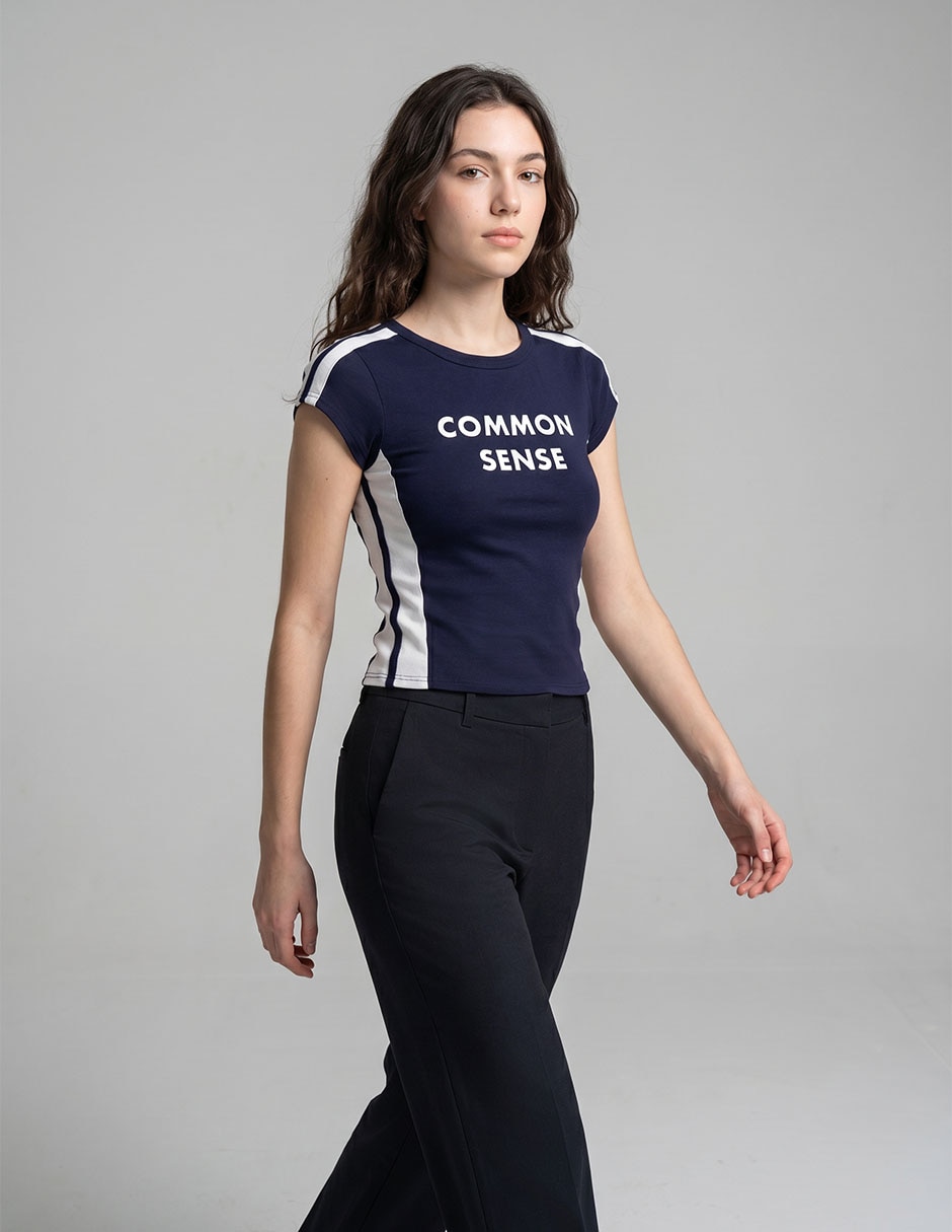 Playera manga corta cuello redondo para mujer