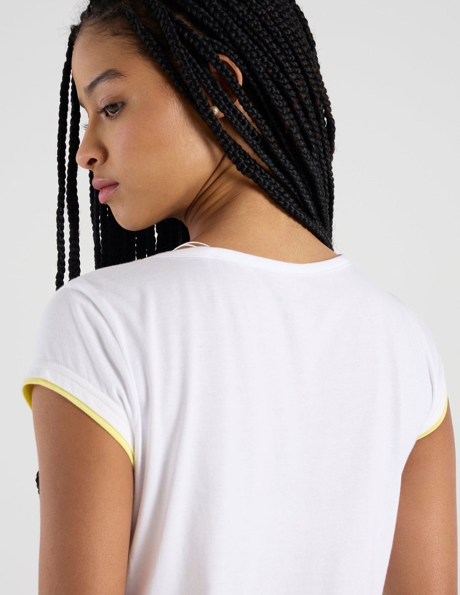 Playera manga corta cuello redondo para mujer 5