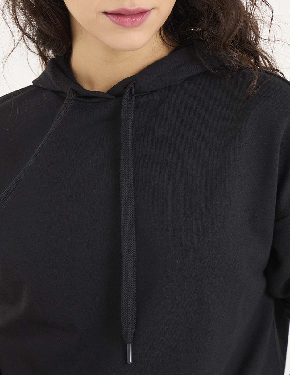 Sudadera con capucha y bolsa para mujer 3