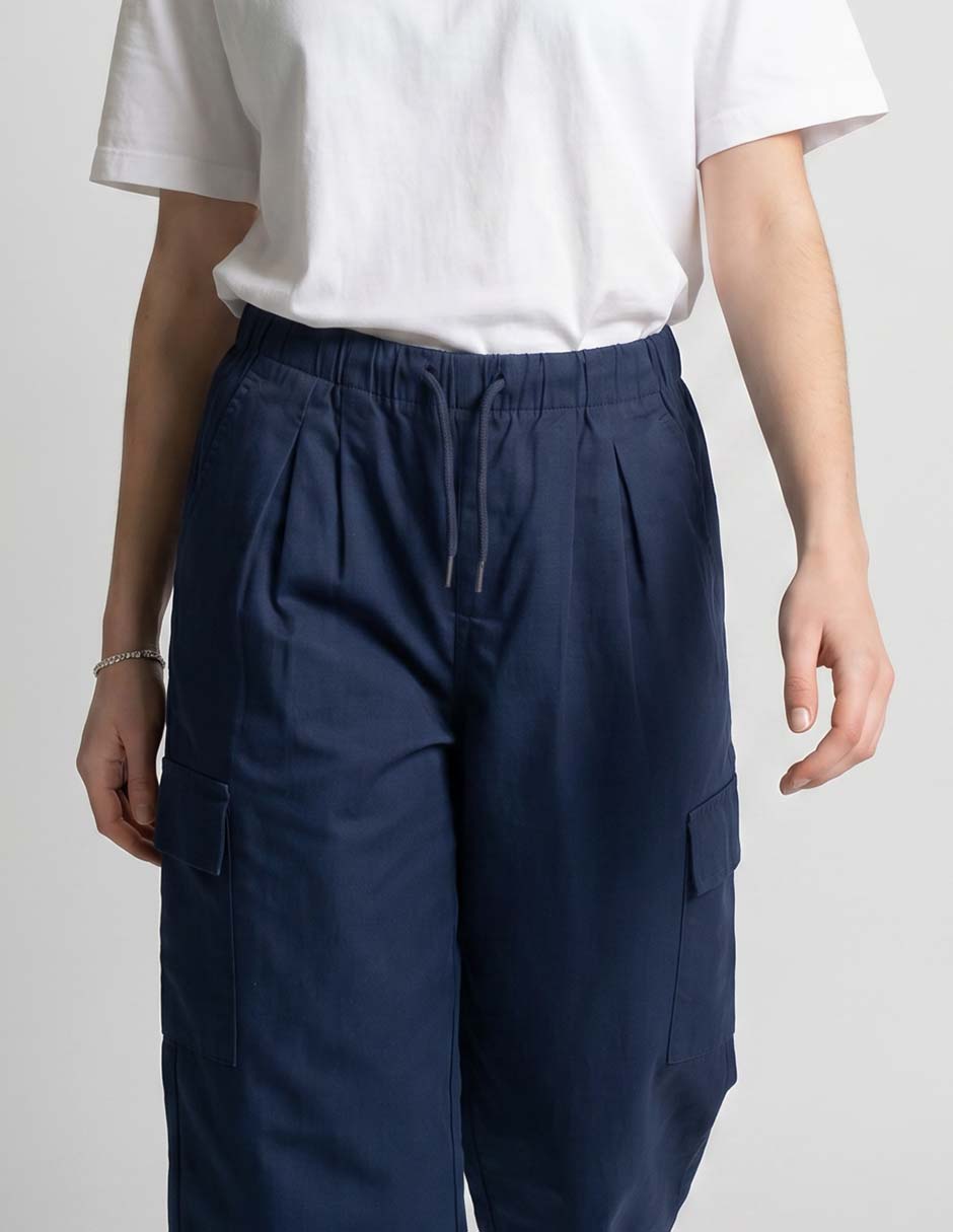 Pantalón cargo amplio para mujer 3