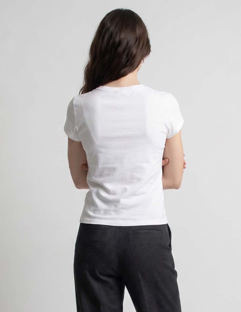 Playera manga corta cuello redondo para mujer 2