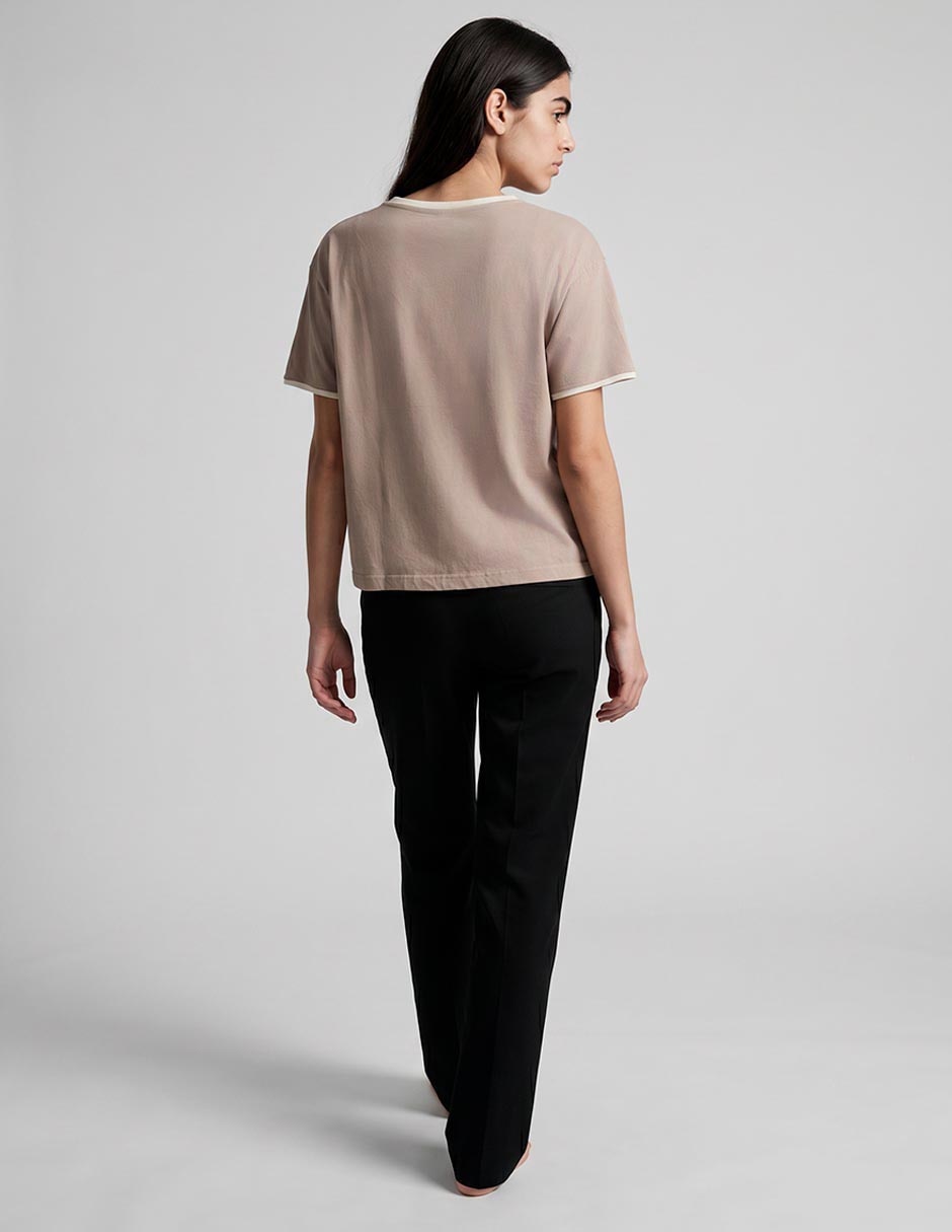 Playera manga corta cuello redondo para mujer 2
