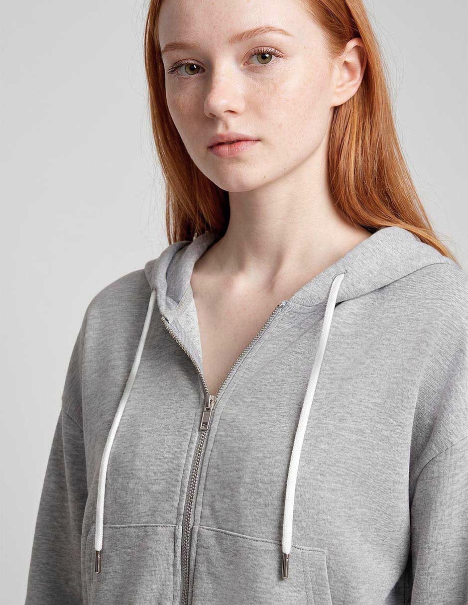 Sudadera con capucha y bolsa para mujer 3
