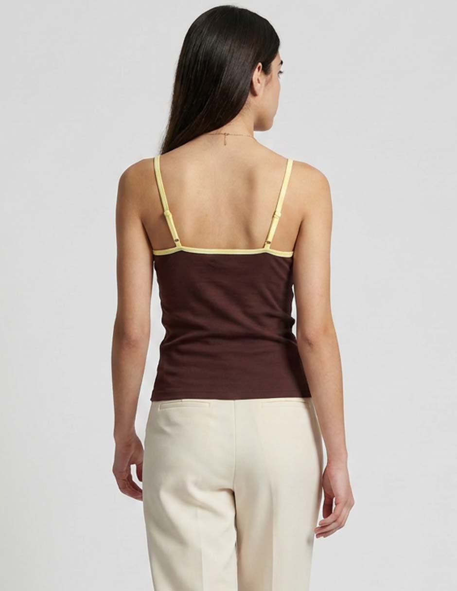 Top escote cuadrado tirante ajustable 3