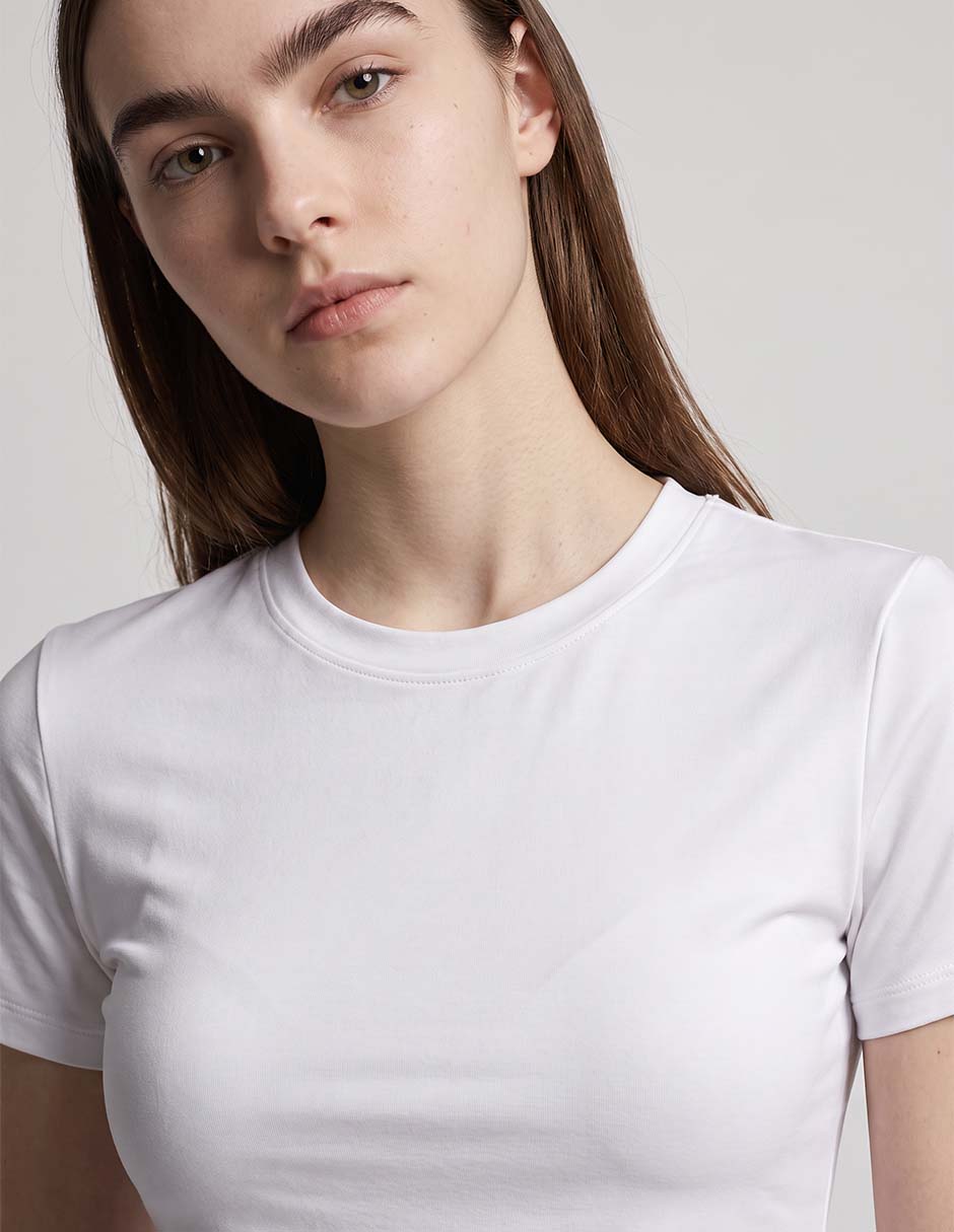 Playera manga corta cuello redondo mujer 2