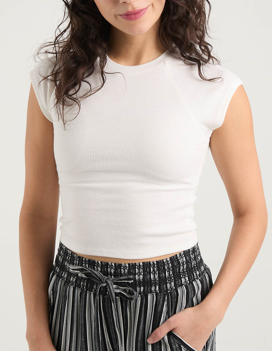 Playera cuello redondo para mujer 5