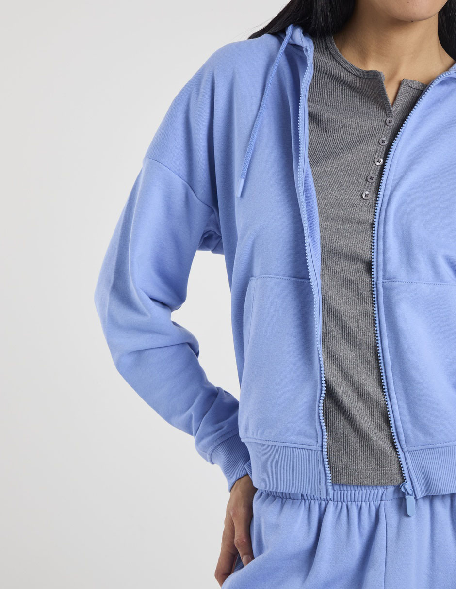 Sudadera con capucha y bolsa para mujer 6