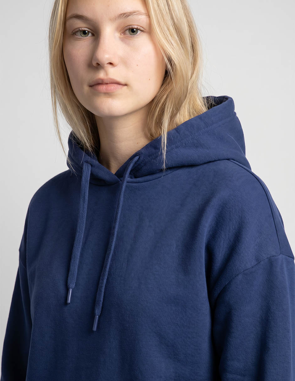 Sudadera con capucha y bolsa para mujer 2