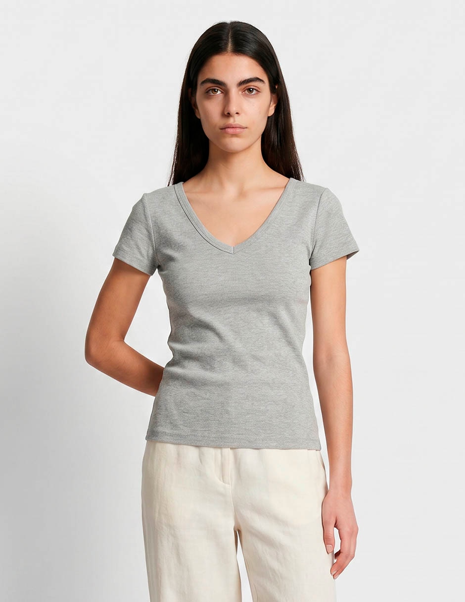 Playera manga corta cuello v para mujer Playera manga corta cuello v para mujer