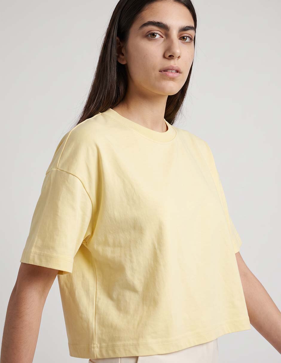 Playera manga corta cuello redondo para mujer 2