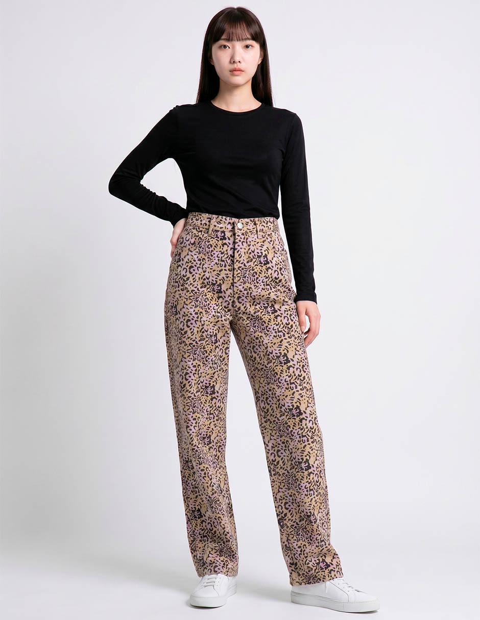Jeans relaxed straight para mujer 2