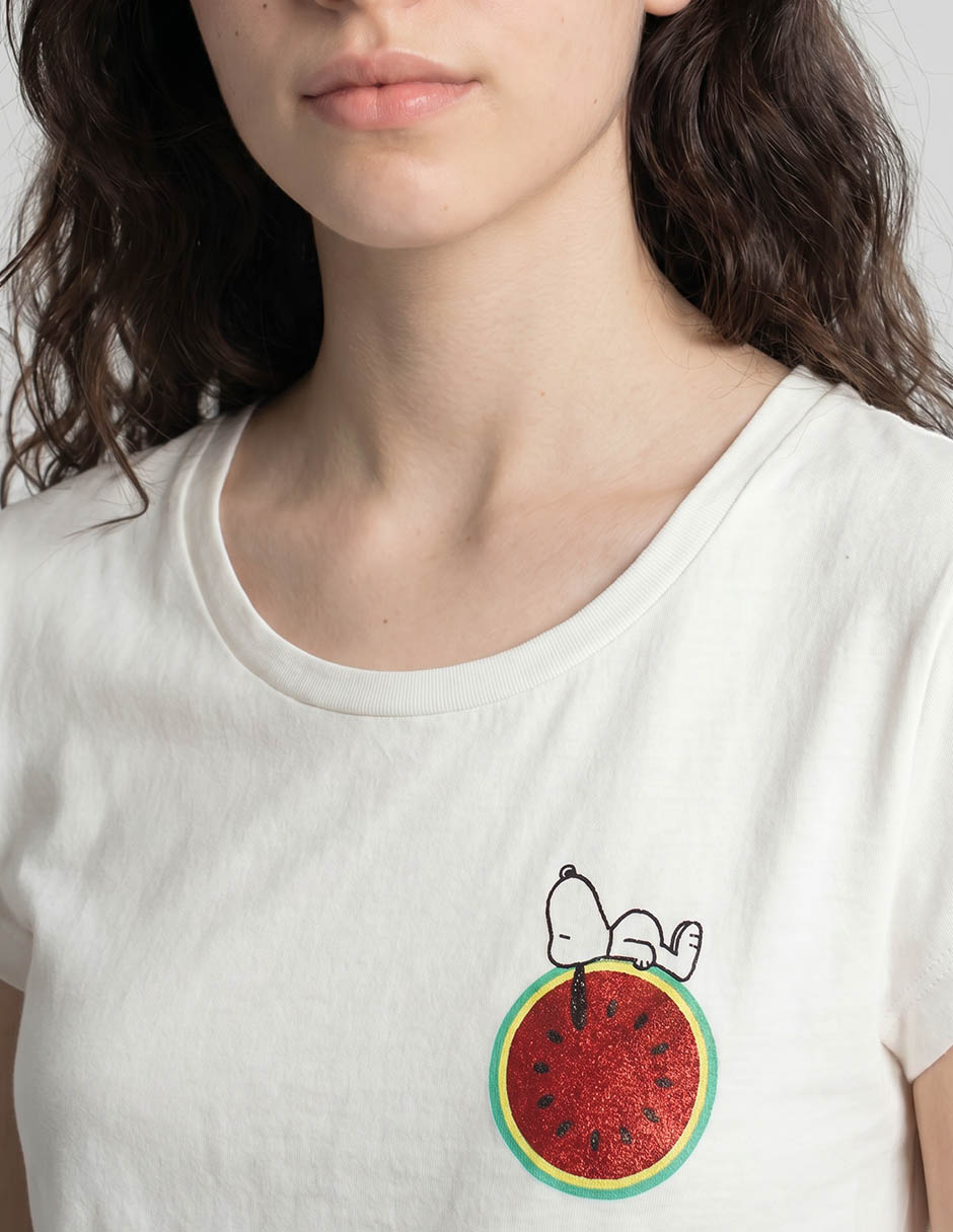 Playera Peanuts para mujer