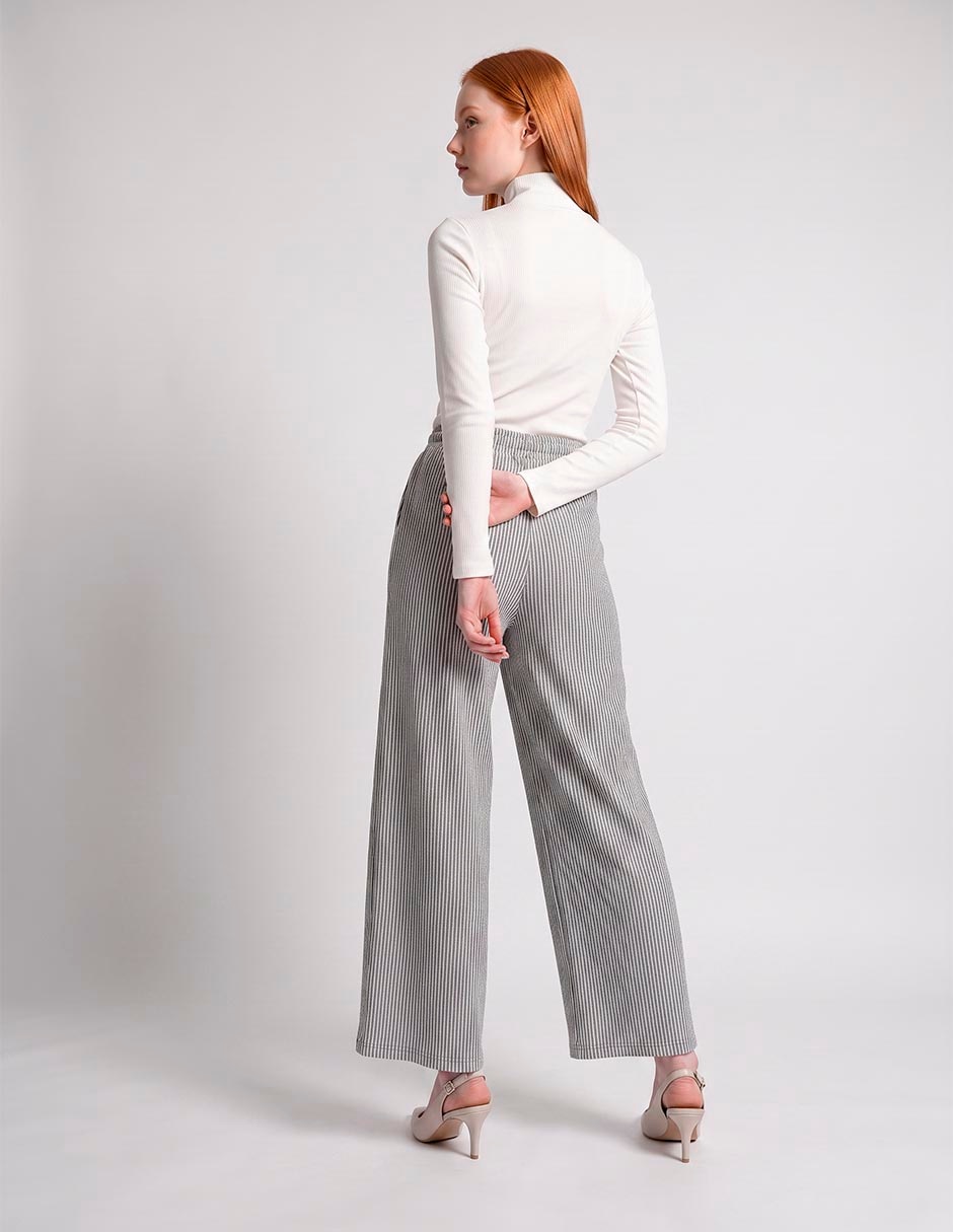 Pantalón relaxed amplio para mujer 4