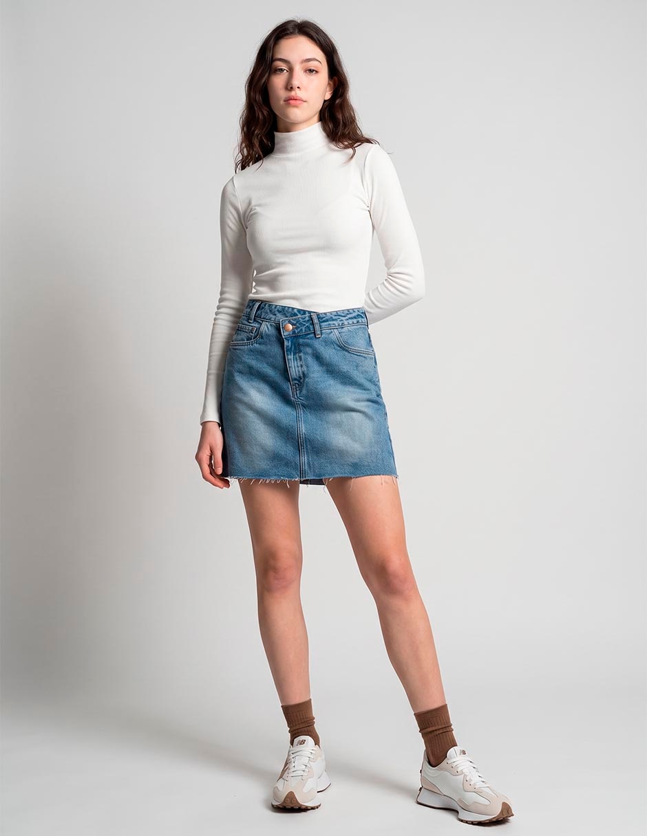 Falda mini a la cintura 3