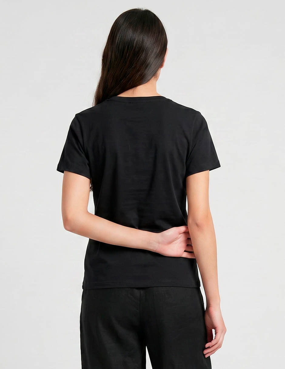 Playera manga corta Minions cuello redondo para mujer