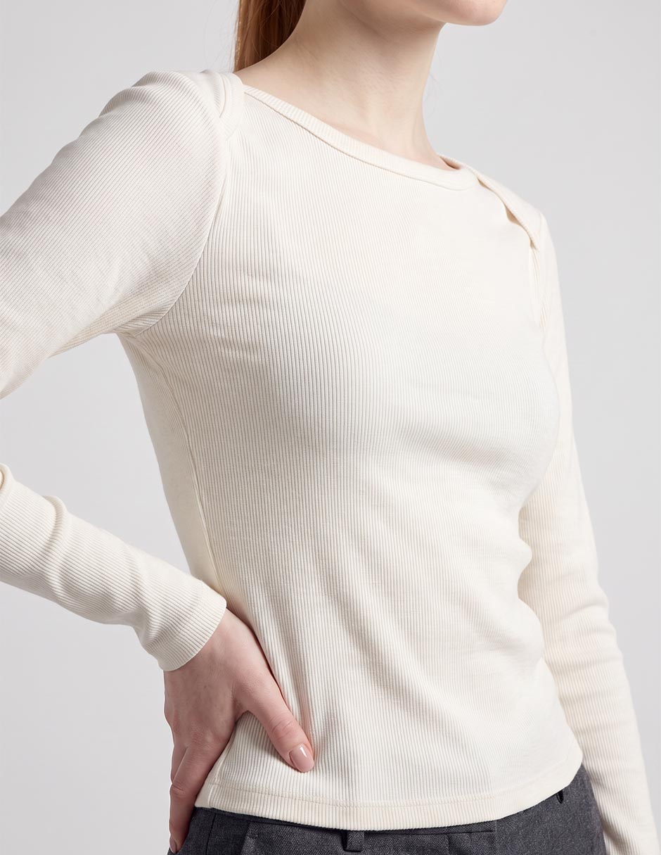 Suéter cuello redondo para mujer 4